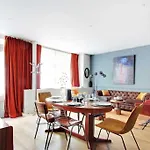 V Vast Apartment, Steps From Place Des Vosges Ac