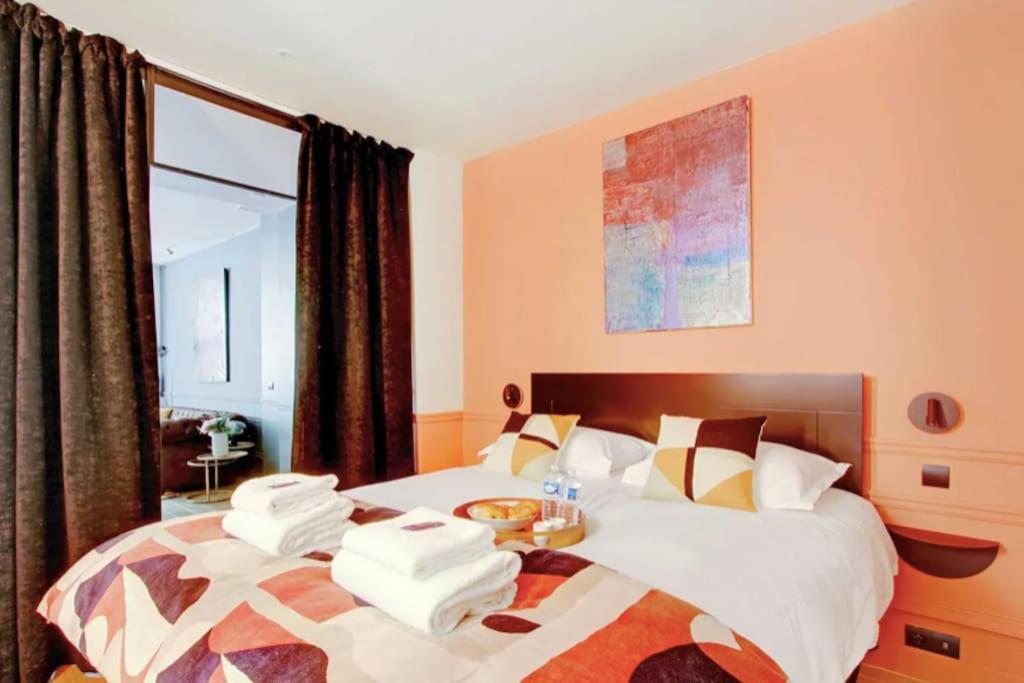 V Vast Apartment, Steps From Place Des Vosges Ac Apartment *
